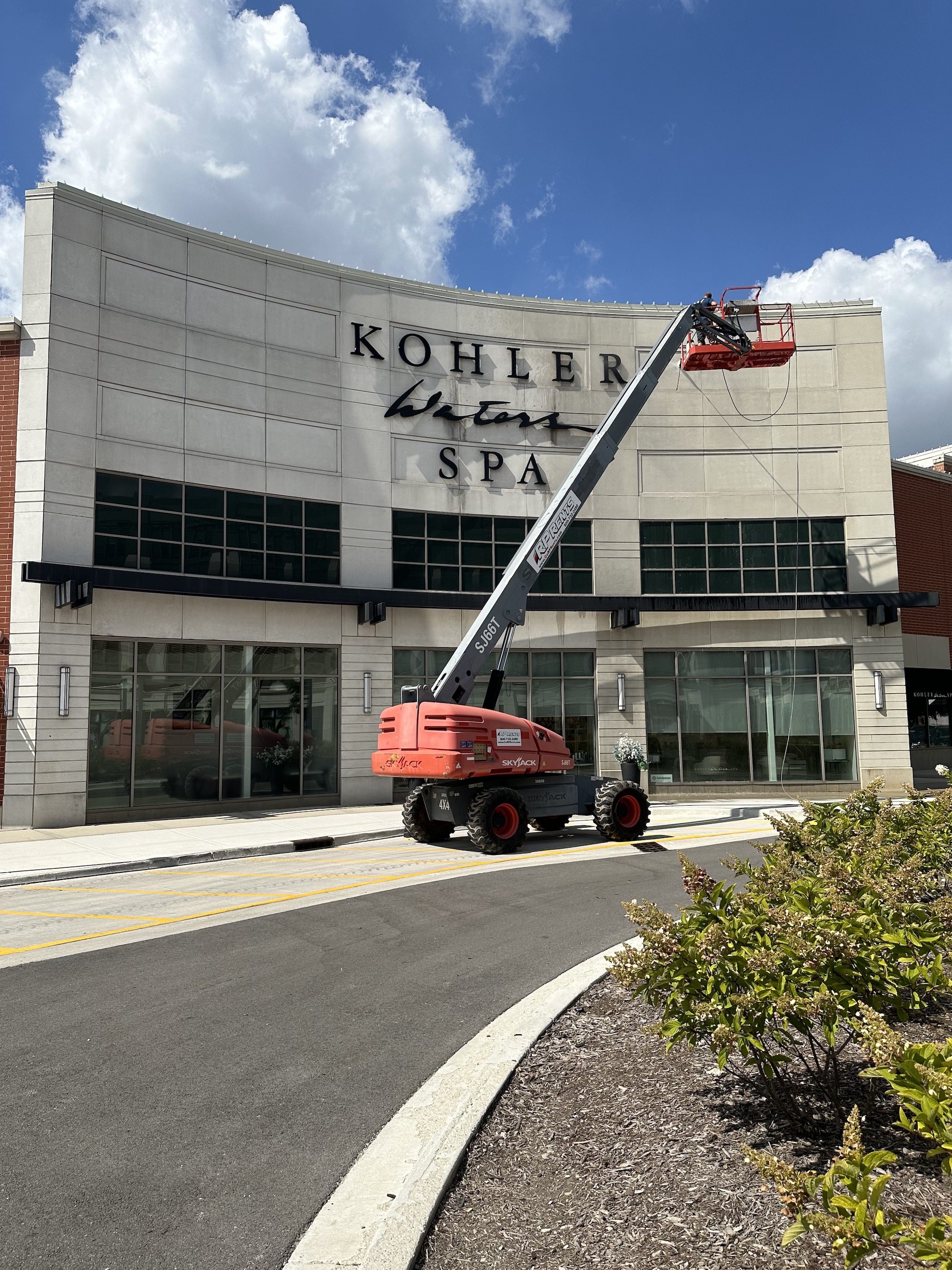 Exterior Building Cleaning Chicago